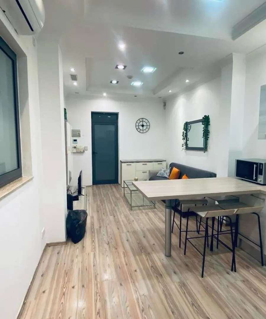 Cozy Apartment With 2 Bedroom In A Central Location Saint Julian's 0*,